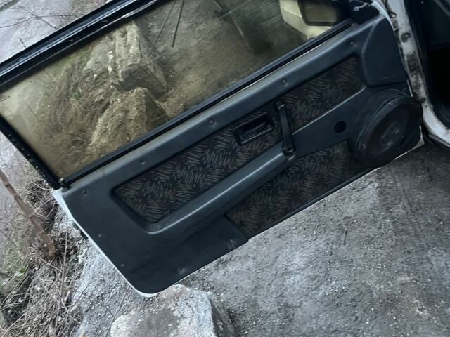 Белый ВАЗ 2108, объемом двигателя 1.5 л и пробегом 1000 тыс. км за 600 $, фото 3 на Automoto.ua