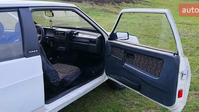 Білий ВАЗ 2108, об'ємом двигуна 1.5 л та пробігом 33 тис. км за 1150 $, фото 16 на Automoto.ua