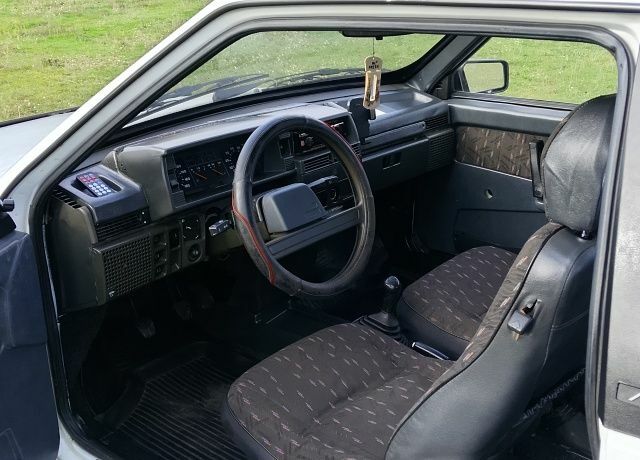 Белый ВАЗ 2108, объемом двигателя 1.5 л и пробегом 33 тыс. км за 1150 $, фото 14 на Automoto.ua