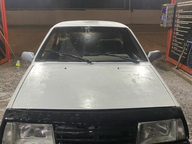 Білий ВАЗ 2108, об'ємом двигуна 1.5 л та пробігом 70 тис. км за 906 $, фото 5 на Automoto.ua