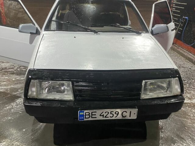 Білий ВАЗ 2108, об'ємом двигуна 1.5 л та пробігом 70 тис. км за 906 $, фото 4 на Automoto.ua