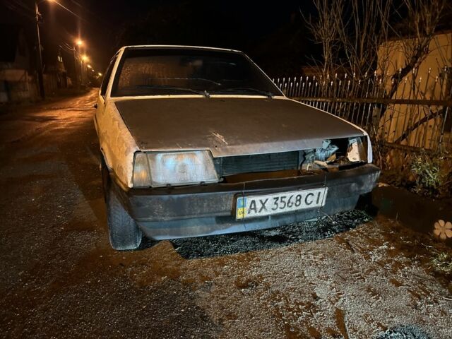 Белый ВАЗ 2108, объемом двигателя 1 л и пробегом 1 тыс. км за 354 $, фото 1 на Automoto.ua