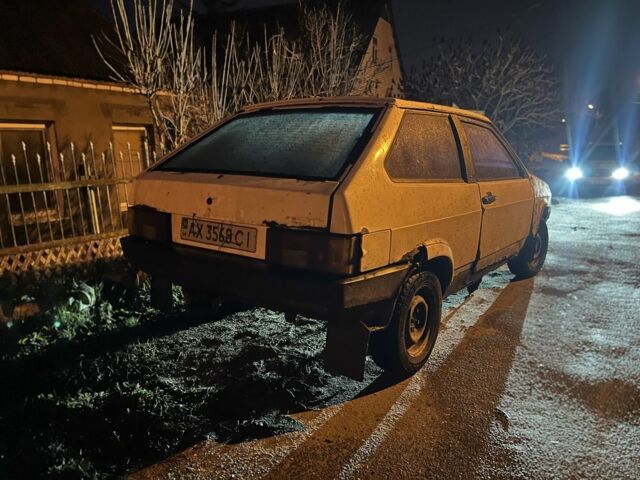 Белый ВАЗ 2108, объемом двигателя 1 л и пробегом 1 тыс. км за 354 $, фото 3 на Automoto.ua