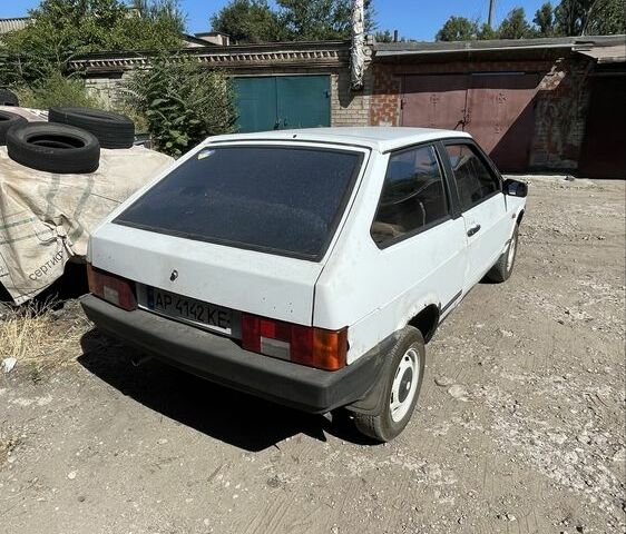 Белый ВАЗ 2108, объемом двигателя 1.3 л и пробегом 1000 тыс. км за 800 $, фото 1 на Automoto.ua