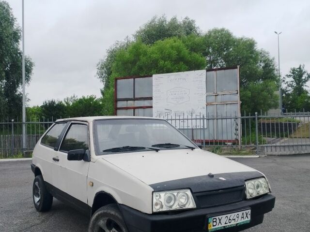 Белый ВАЗ 2108, объемом двигателя 0 л и пробегом 300 тыс. км за 699 $, фото 1 на Automoto.ua