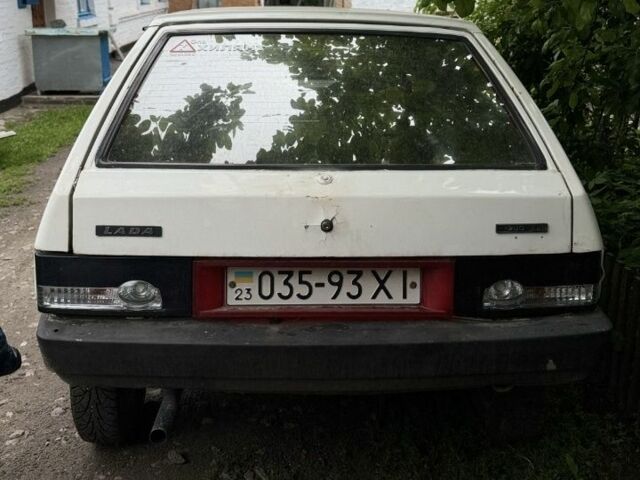 Белый ВАЗ 2108, объемом двигателя 1 л и пробегом 1 тыс. км за 528 $, фото 5 на Automoto.ua