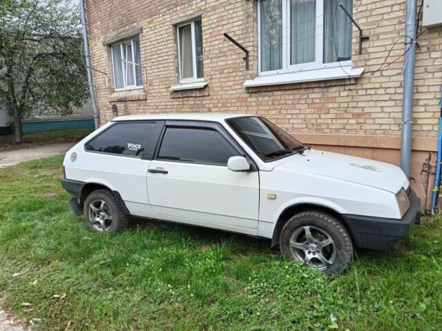 Белый ВАЗ 2108, объемом двигателя 1.5 л и пробегом 77 тыс. км за 1092 $, фото 4 на Automoto.ua