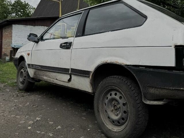 Белый ВАЗ 2108, объемом двигателя 1 л и пробегом 1 тыс. км за 528 $, фото 4 на Automoto.ua