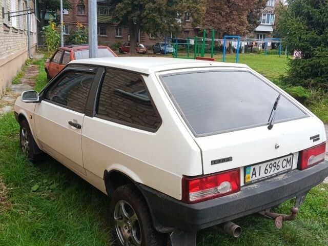 Белый ВАЗ 2108, объемом двигателя 1.5 л и пробегом 77 тыс. км за 1092 $, фото 3 на Automoto.ua