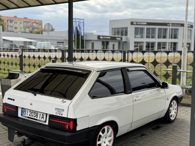 Белый ВАЗ 2108, объемом двигателя 1.3 л и пробегом 132 тыс. км за 4000 $, фото 9 на Automoto.ua