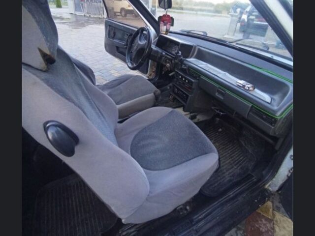 Белый ВАЗ 2108, объемом двигателя 1 л и пробегом 53 тыс. км за 700 $, фото 2 на Automoto.ua