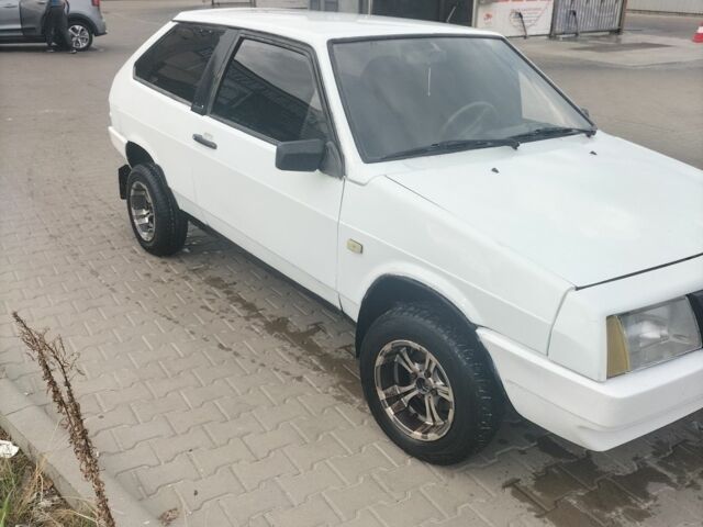 Білий ВАЗ 2108, об'ємом двигуна 1.5 л та пробігом 50 тис. км за 704 $, фото 2 на Automoto.ua
