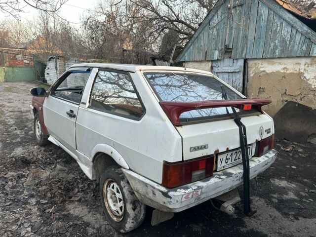 Белый ВАЗ 2108, объемом двигателя 1.5 л и пробегом 100 тыс. км за 500 $, фото 4 на Automoto.ua