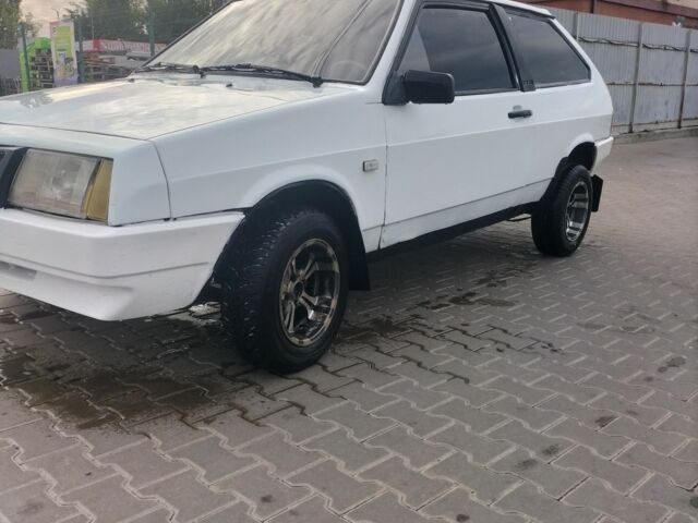 Білий ВАЗ 2108, об'ємом двигуна 1.5 л та пробігом 50 тис. км за 704 $, фото 1 на Automoto.ua