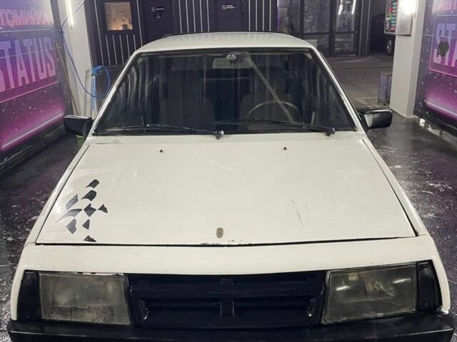 Білий ВАЗ 2108, об'ємом двигуна 1.3 л та пробігом 300 тис. км за 550 $, фото 2 на Automoto.ua