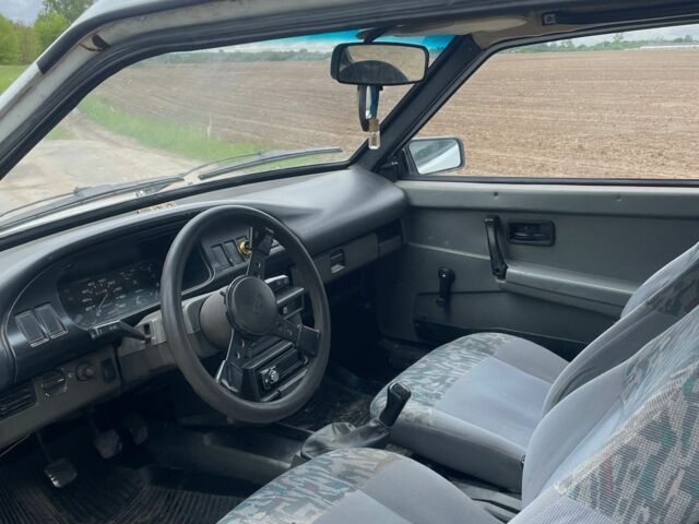 Белый ВАЗ 2108, объемом двигателя 0 л и пробегом 1000 тыс. км за 684 $, фото 5 на Automoto.ua