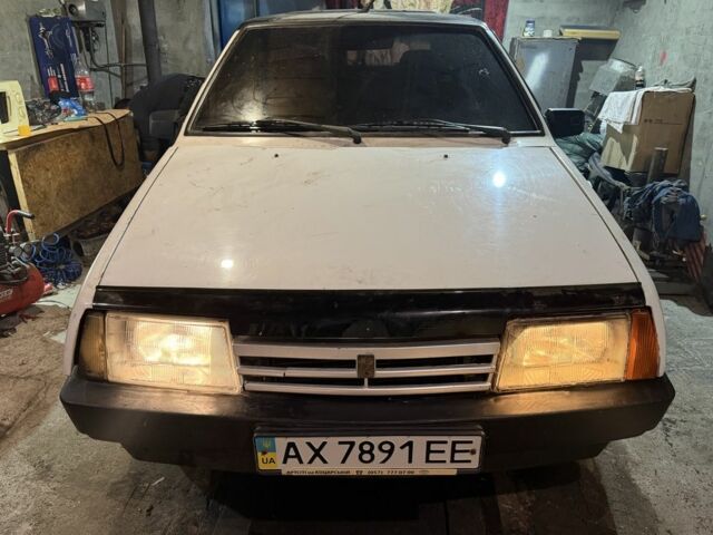 Білий ВАЗ 2108, об'ємом двигуна 1.5 л та пробігом 299 тис. км за 361 $, фото 5 на Automoto.ua