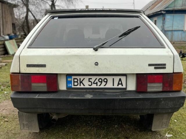 Білий ВАЗ 2108, об'ємом двигуна 1.3 л та пробігом 300 тис. км за 550 $, фото 13 на Automoto.ua