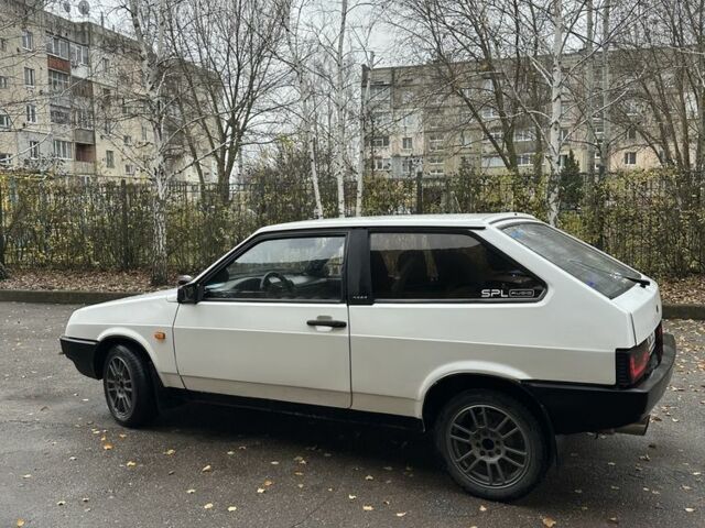 Белый ВАЗ 2108, объемом двигателя 1.6 л и пробегом 200 тыс. км за 2500 $, фото 2 на Automoto.ua