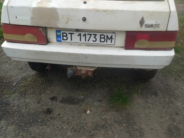 Білий ВАЗ 2108, об'ємом двигуна 1.5 л та пробігом 11 тис. км за 750 $, фото 6 на Automoto.ua