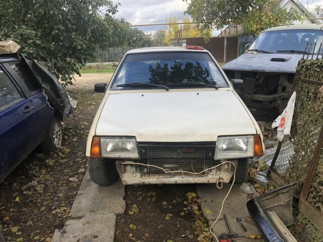 Белый ВАЗ 2108, объемом двигателя 1.5 л и пробегом 3 тыс. км за 642 $, фото 5 на Automoto.ua