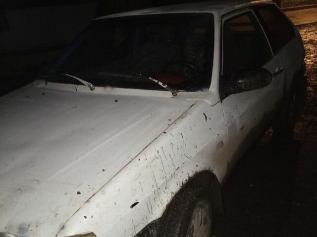 Белый ВАЗ 2108, объемом двигателя 5 л и пробегом 1 тыс. км за 650 $, фото 3 на Automoto.ua