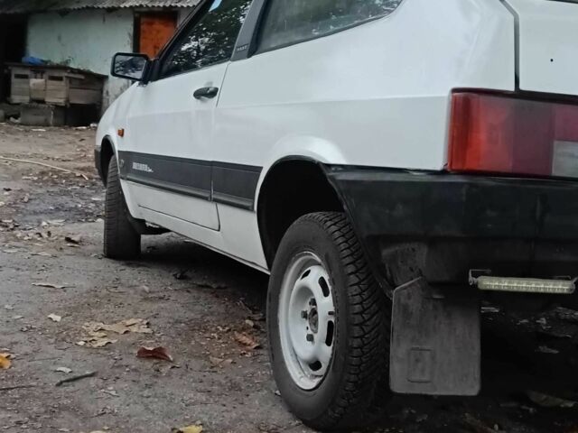 Білий ВАЗ 2108, об'ємом двигуна 1.6 л та пробігом 120 тис. км за 1203 $, фото 3 на Automoto.ua