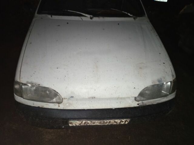 Белый ВАЗ 2108, объемом двигателя 5 л и пробегом 1 тыс. км за 650 $, фото 1 на Automoto.ua