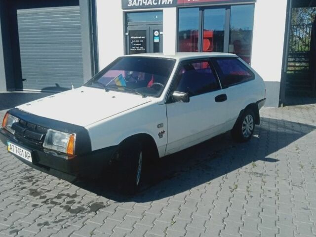 Белый ВАЗ 2108, объемом двигателя 3 л и пробегом 1 тыс. км за 820 $, фото 2 на Automoto.ua
