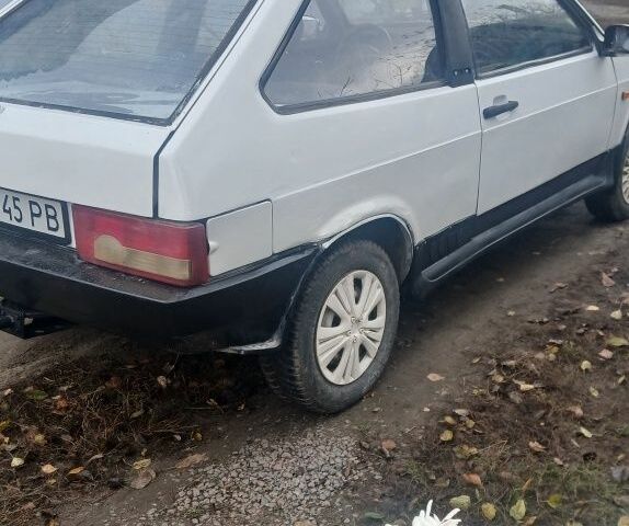 Білий ВАЗ 2108, об'ємом двигуна 1.3 л та пробігом 30 тис. км за 399 $, фото 3 на Automoto.ua