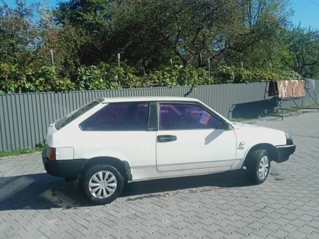 Белый ВАЗ 2108, объемом двигателя 3 л и пробегом 1 тыс. км за 820 $, фото 1 на Automoto.ua