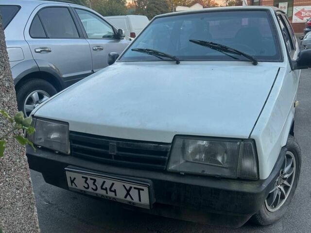 Білий ВАЗ 2108, об'ємом двигуна 1.3 л та пробігом 151 тис. км за 825 $, фото 4 на Automoto.ua