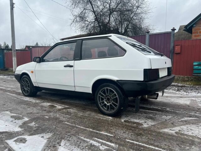 Белый ВАЗ 2108, объемом двигателя 1.6 л и пробегом 175 тыс. км за 1500 $, фото 8 на Automoto.ua