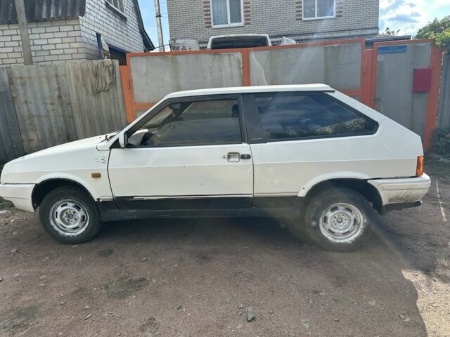 Белый ВАЗ 2108, объемом двигателя 0 л и пробегом 1 тыс. км за 493 $, фото 2 на Automoto.ua