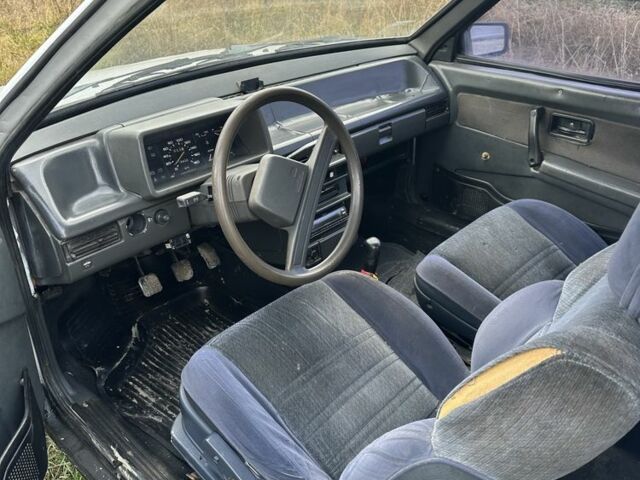 Белый ВАЗ 2108, объемом двигателя 0 л и пробегом 100 тыс. км за 400 $, фото 4 на Automoto.ua