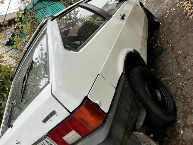 Белый ВАЗ 2108, объемом двигателя 1.5 л и пробегом 100 тыс. км за 766 $, фото 5 на Automoto.ua