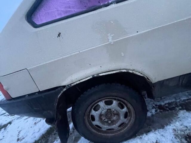 Белый ВАЗ 2108, объемом двигателя 1.5 л и пробегом 42 тыс. км за 900 $, фото 1 на Automoto.ua