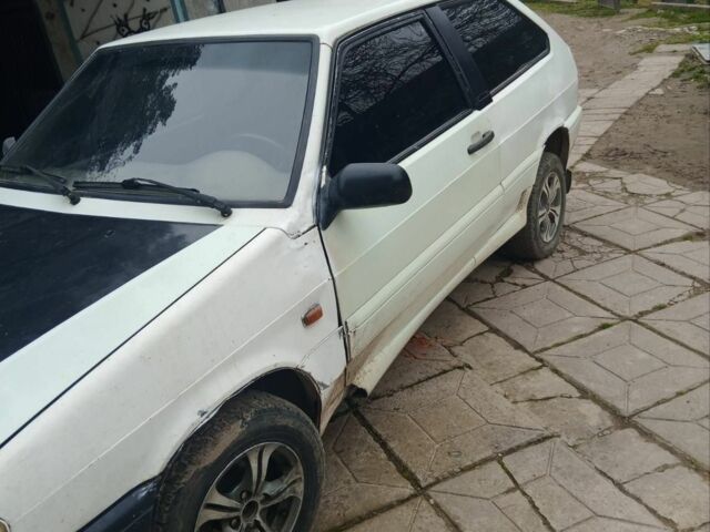Белый ВАЗ 2108, объемом двигателя 0 л и пробегом 200 тыс. км за 500 $, фото 1 на Automoto.ua