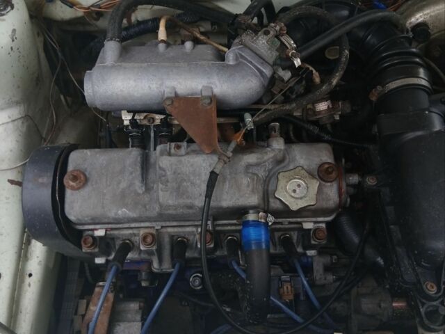 Белый ВАЗ 2108, объемом двигателя 0 л и пробегом 200 тыс. км за 500 $, фото 4 на Automoto.ua