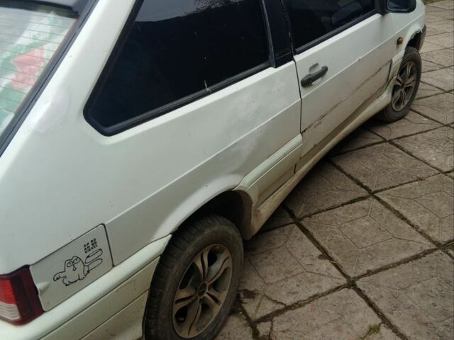 Белый ВАЗ 2108, объемом двигателя 0 л и пробегом 200 тыс. км за 500 $, фото 3 на Automoto.ua