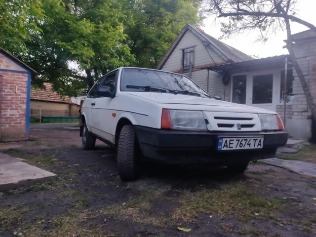 Білий ВАЗ 2108, об'ємом двигуна 1.3 л та пробігом 160 тис. км за 952 $, фото 5 на Automoto.ua