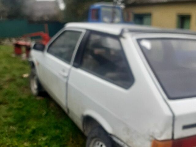 Белый ВАЗ 2108, объемом двигателя 0 л и пробегом 1000 тыс. км за 243 $, фото 1 на Automoto.ua
