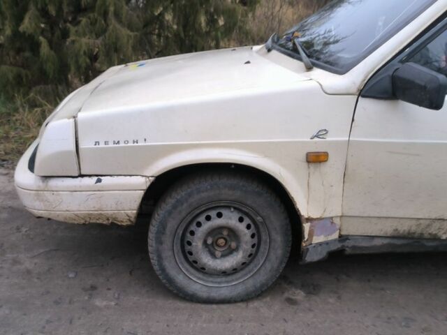 Білий ВАЗ 2108, об'ємом двигуна 0 л та пробігом 690 тис. км за 477 $, фото 11 на Automoto.ua