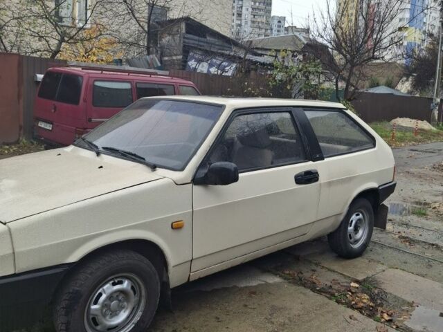 Белый ВАЗ 2108, объемом двигателя 1.9 л и пробегом 290 тыс. км за 708 $, фото 1 на Automoto.ua