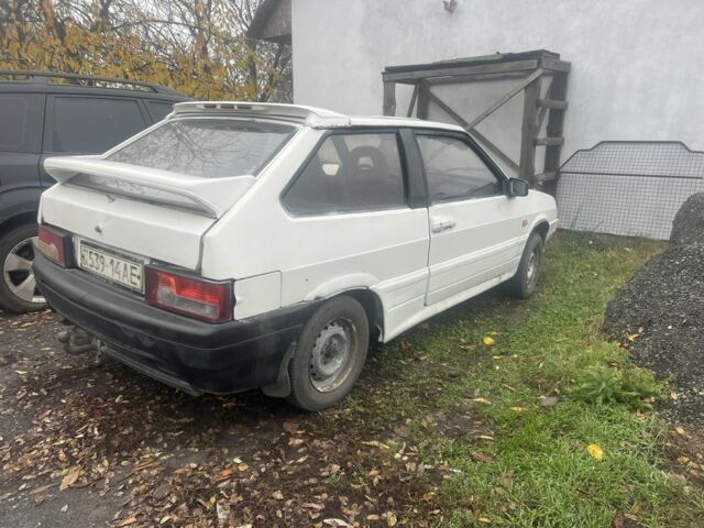 Белый ВАЗ 2108, объемом двигателя 1.5 л и пробегом 1 тыс. км за 857 $, фото 2 на Automoto.ua