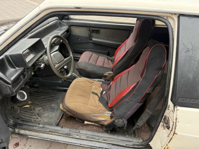 Бежевый ВАЗ 2108, объемом двигателя 1.5 л и пробегом 999 тыс. км за 450 $, фото 10 на Automoto.ua