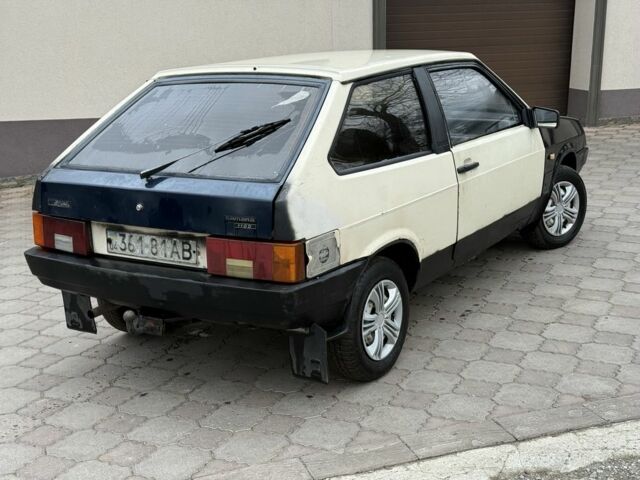 Бежевый ВАЗ 2108, объемом двигателя 1.5 л и пробегом 999 тыс. км за 450 $, фото 4 на Automoto.ua