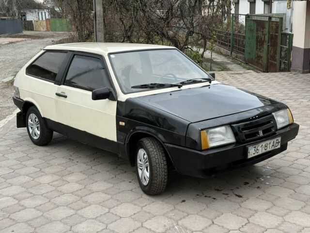 Бежевый ВАЗ 2108, объемом двигателя 1.5 л и пробегом 999 тыс. км за 450 $, фото 2 на Automoto.ua