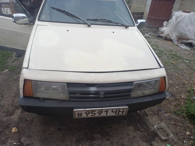 Бежевый ВАЗ 2108, объемом двигателя 0 л и пробегом 20 тыс. км за 500 $, фото 5 на Automoto.ua