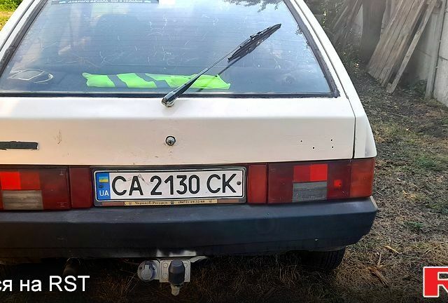 Бежевый ВАЗ 2108, объемом двигателя 1.3 л и пробегом 70 тыс. км за 850 $, фото 4 на Automoto.ua